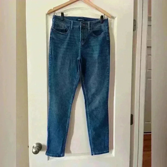 Calvin Klein Jeans Tapered Leg Women’s Size 30 - Picture 1 of 8